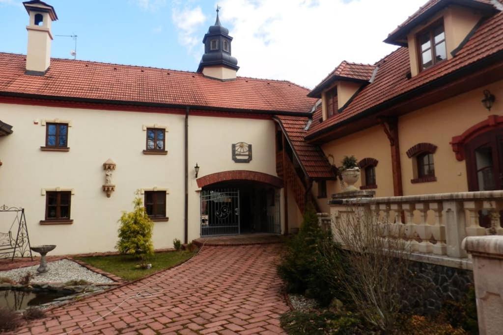 Zámeček Zdíky - Moderní velký apartmán Bujanov Exterior foto